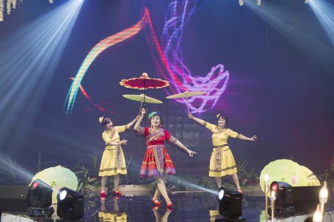 Dạ tiệc Doanh nhân, Câu lạc bộ Nữ Doanh nhân Việt Nam - ASEAN