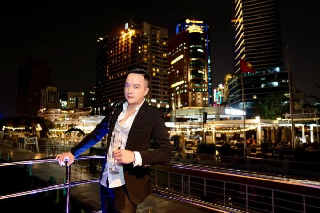 Cao Thái Sơn, Nhà sao việt