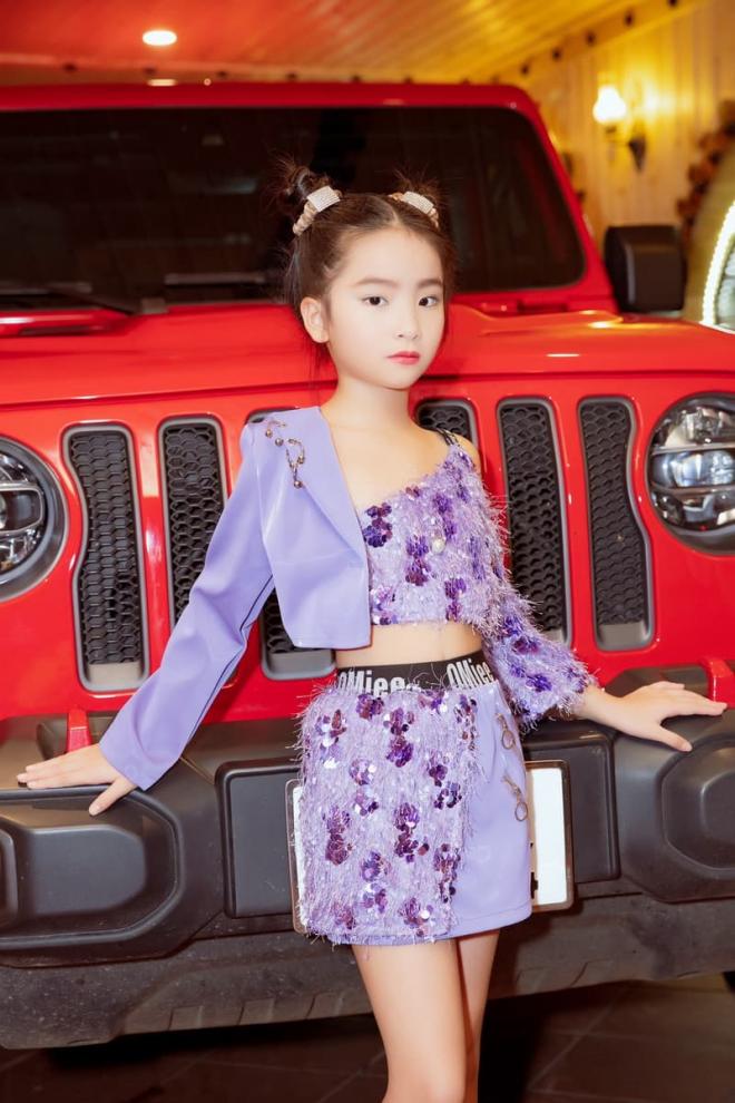 Con gái Hoa hậu Bùi Thị Hà, Ruby, giới trẻ