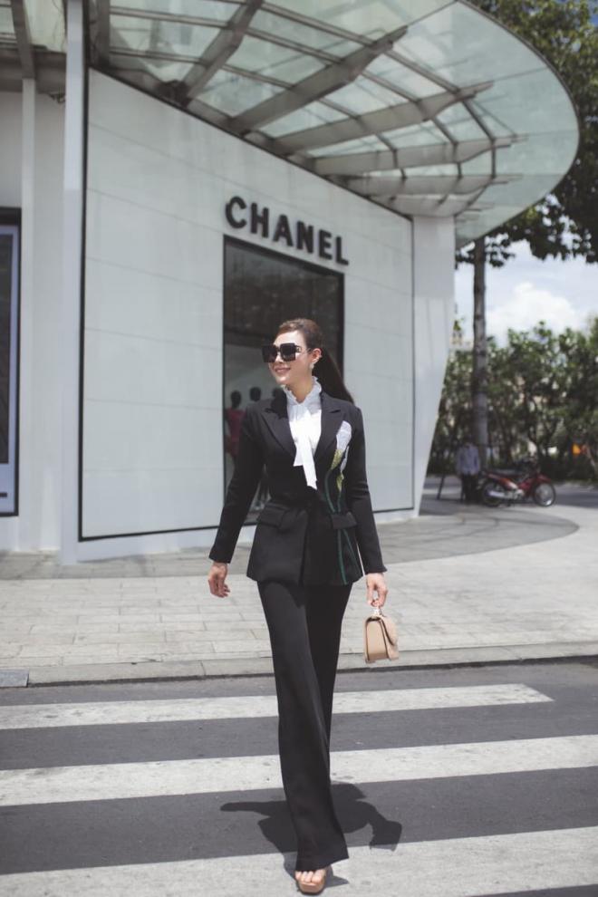 Hoa hậu Joanna Ngô Thanh Vân, thời trang sao việt
