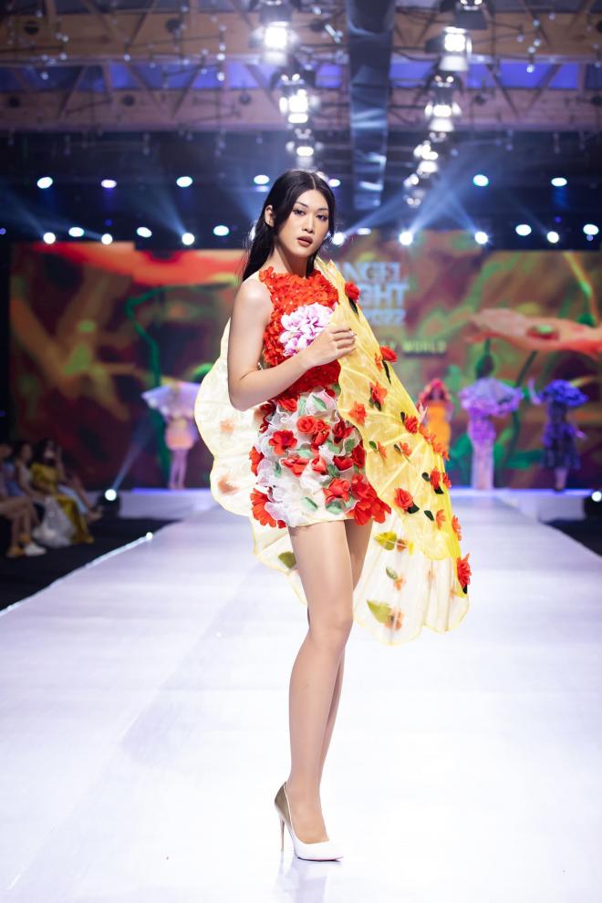 NTK Tommy Nguyễn, BST Giấc mơ hoa, Show Angel Night