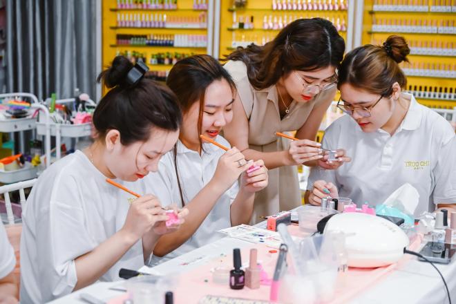 Trúc Chi Nails, Đào tạo nghề Nails, Học nghề Nails