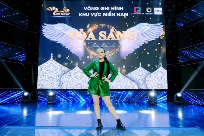 Nguyễn Gia Linh, Mẫu nhí gia linh
