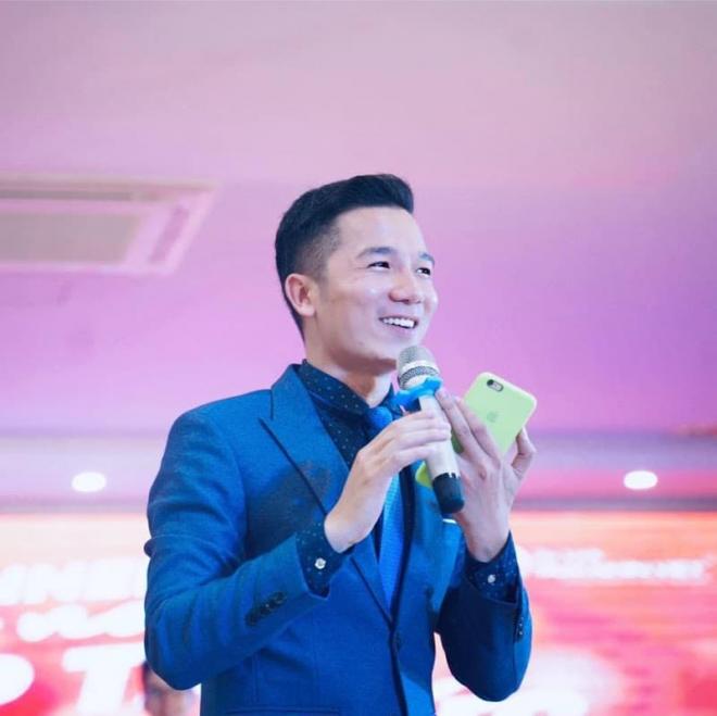 Trần Bá Tiến, Nghề reviewer