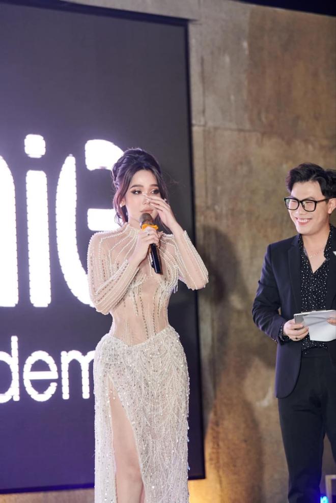 Bonnie Makeup Academy, lễ vinh danh Bonnie Makeup Academy, Trung tâm đào tạo makeup chuyên nghiệp