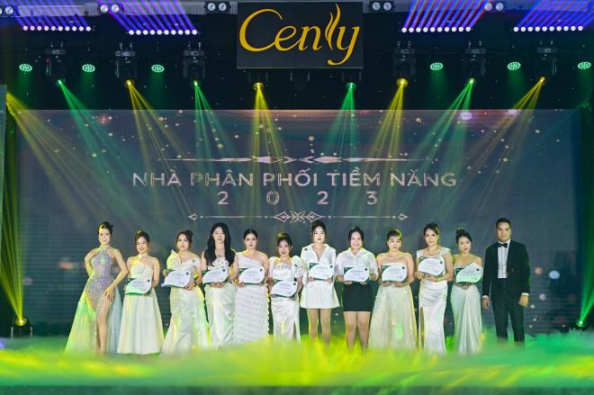 Dấu Ấn Hoàng Kim, Đan Trường, Trung Quang, và Isaac