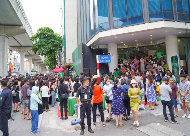 Thu Cúc, Thẩm mỹ viện Thu Cúc, sinh nhật Thu Cúc