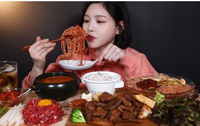 mukbang, ShopeeFood