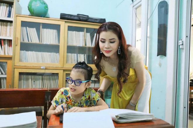 Hoa hậu Diễm Giang, Hoa hậu Doanh nhân Hòa bình Thế giới 2019, Nguyễn Thị Diễm Giang 