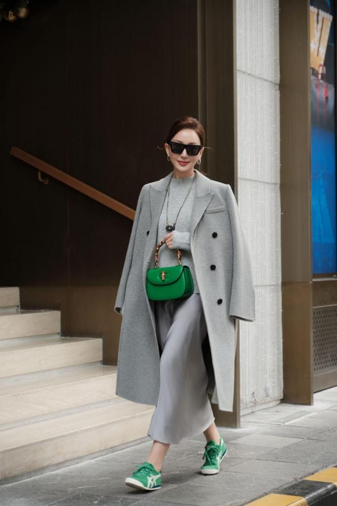 pm22-ngoisaovn-w1066-h1600 1 Nàng Thư U50, Nàng Thư