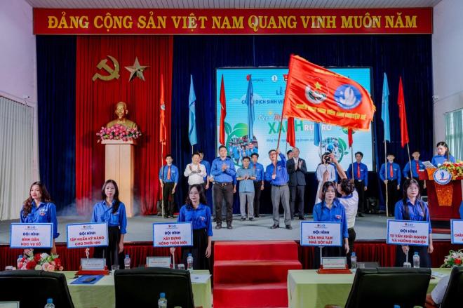 uo1-ngoisaovn-w1431-h953 3 Remos, Flex Mùa Hè Xanh Rực Rỡ