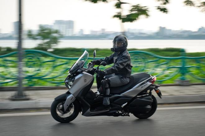 Yamaha XMAX 300, XMAX 300