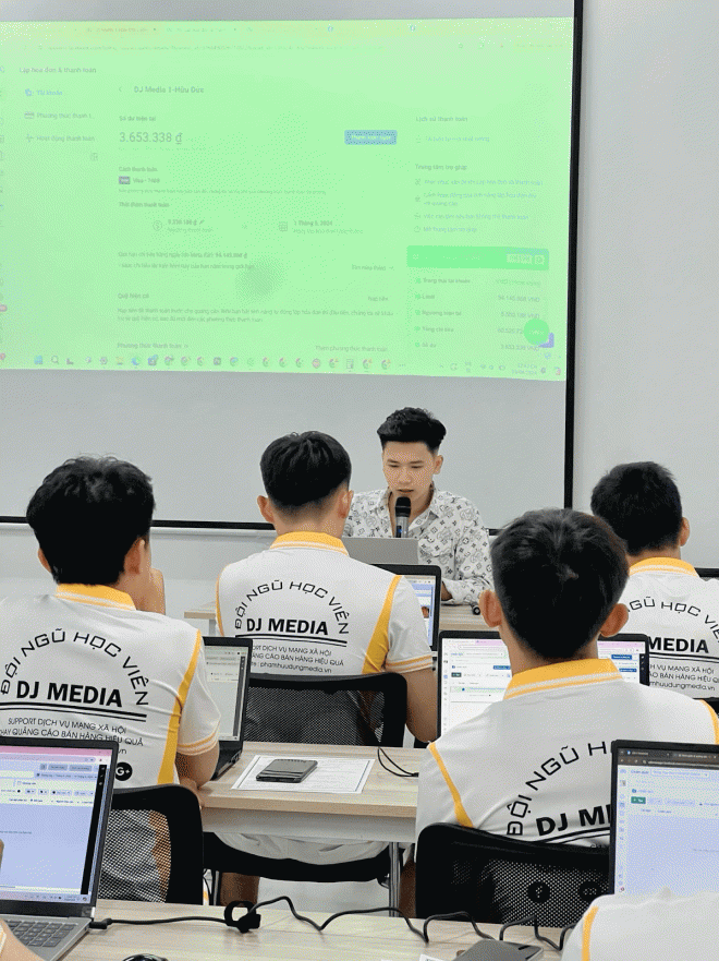 CEO Phạm Hữu Dũng,  DJ Media