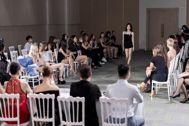 ki3-ngoisaovn-w1600-h1066 3 Tom Kara, Essence of Beauty, Nhà thiết kế Tom Kara